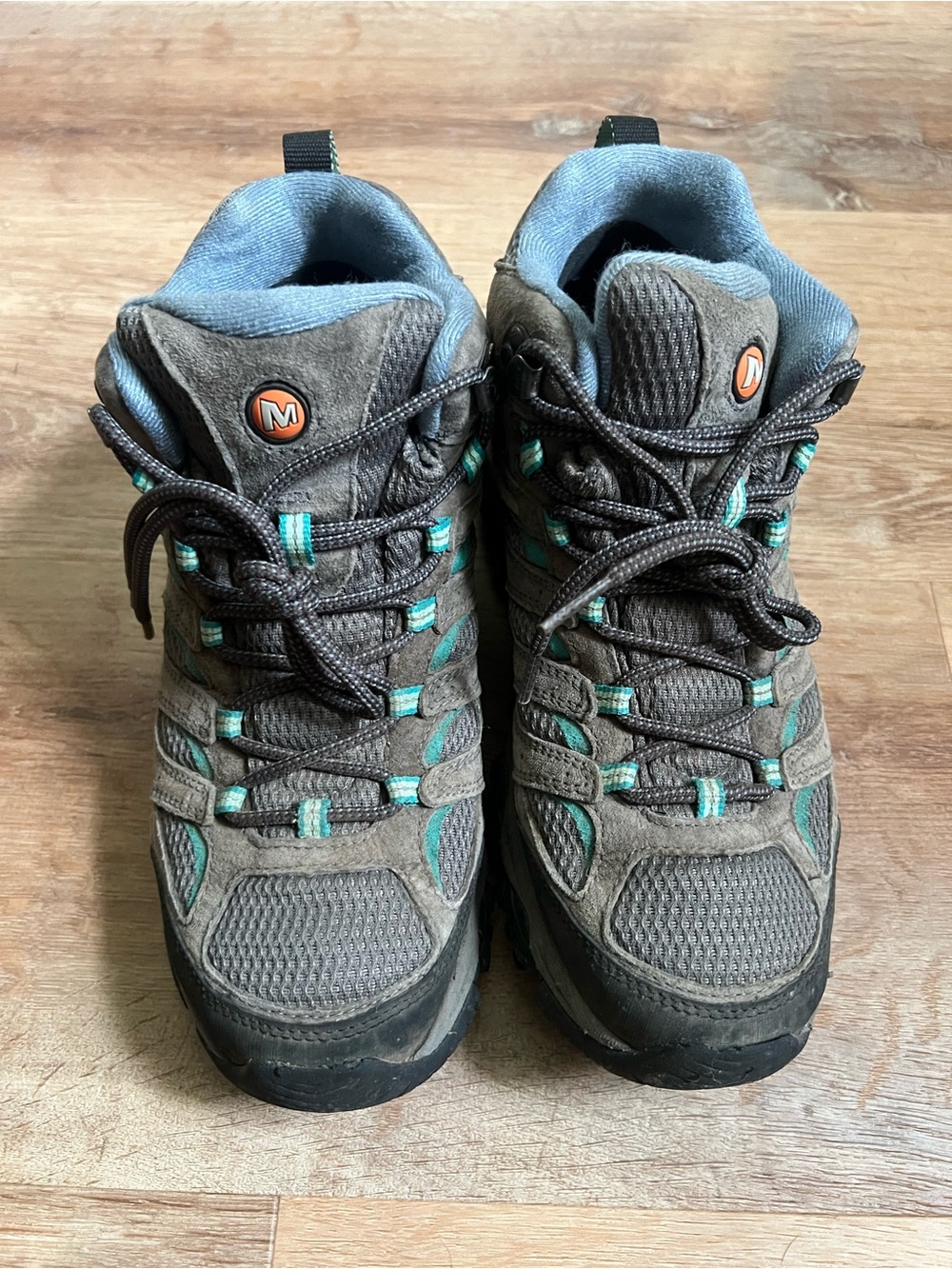 Merrell Women’s Moab 3 Hiking Boots size 10